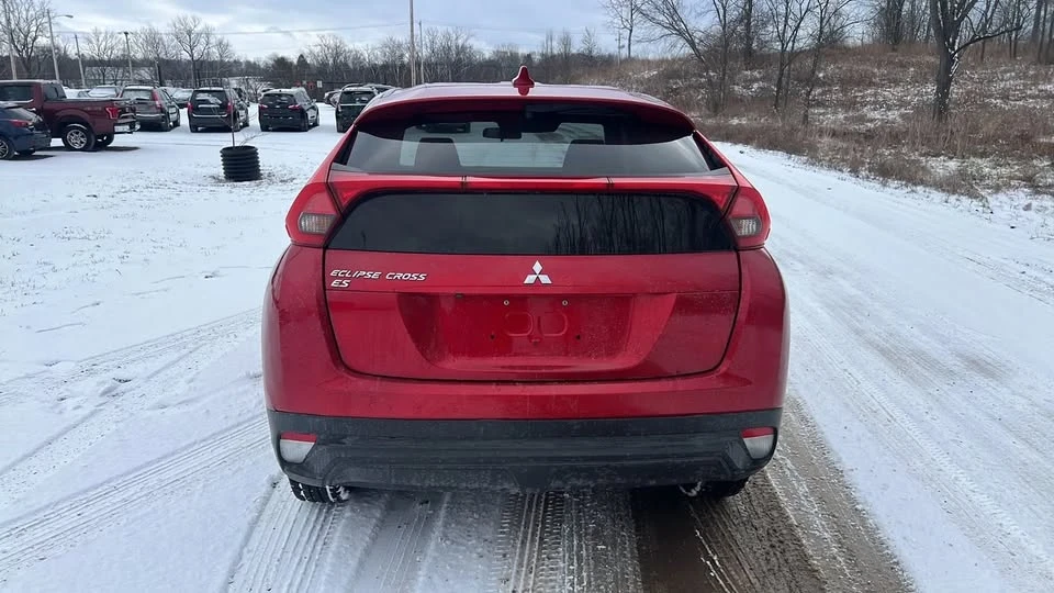 2020 Mitsubishi Eclipse Cross - Image 7 of 19