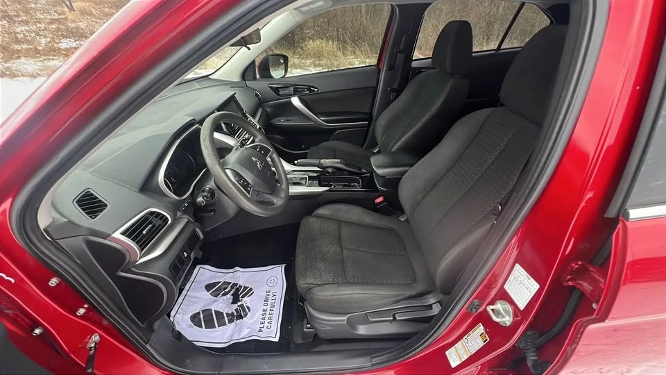 2020 Mitsubishi Eclipse Cross - Image 14 of 19