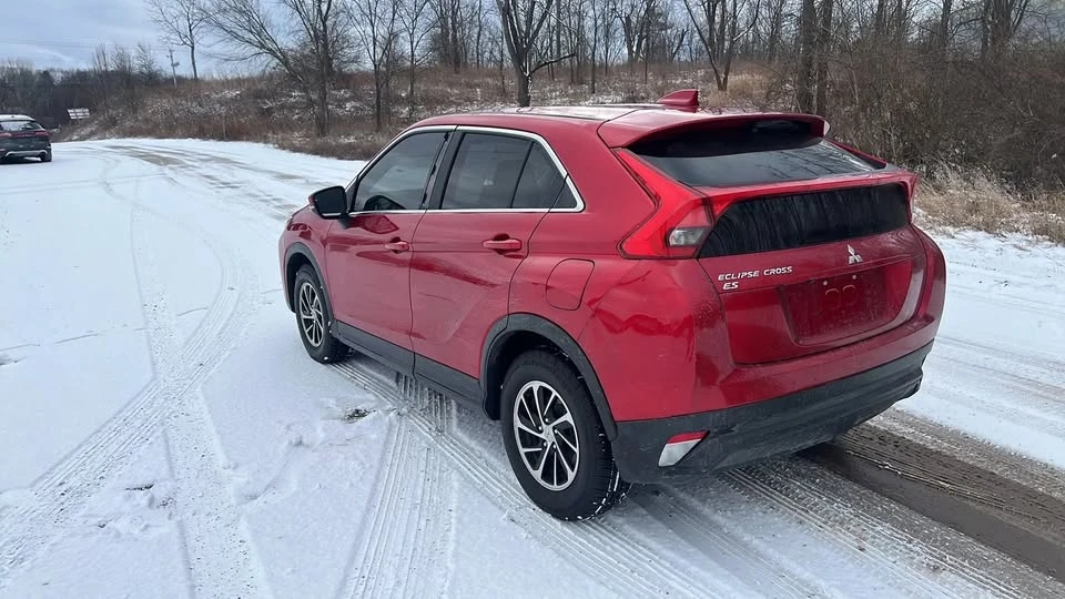 2020 Mitsubishi Eclipse Cross - Image 8 of 19
