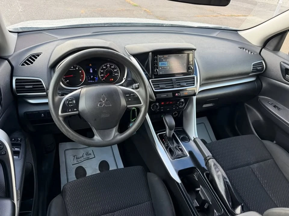 2020 Mitsubishi Eclipse Cross - Image 9 of 15