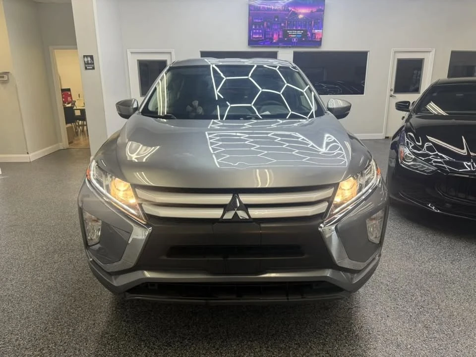 2020 Mitsubishi Eclipse Cross - Image 2 of 20