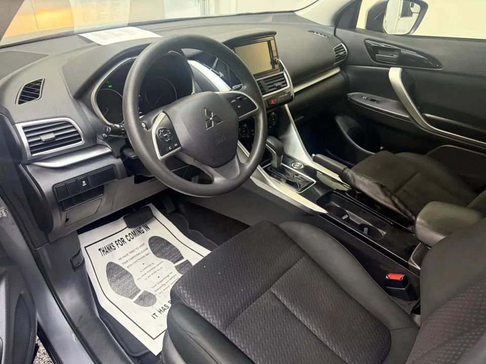 2020 Mitsubishi Eclipse Cross - Image 11 of 20