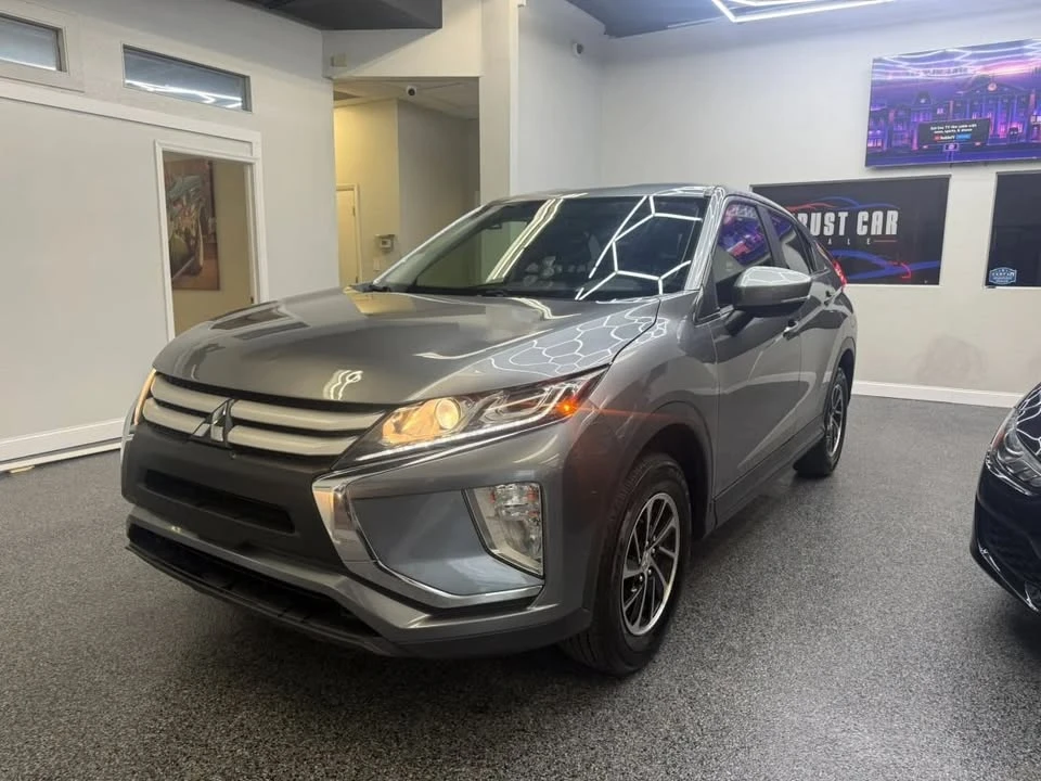 2020 Mitsubishi Eclipse Cross - Image 3 of 20
