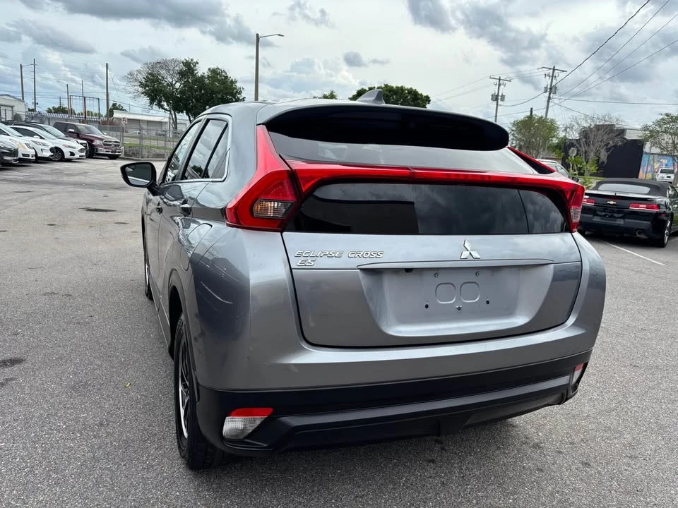 2020 Mitsubishi Eclipse Cross - Image 5 of 10