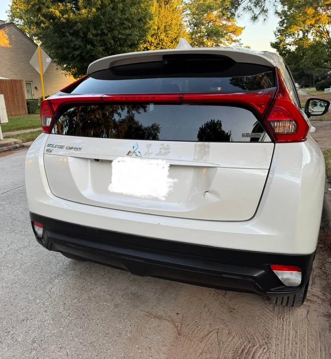 2020 Mitsubishi Eclipse Cross - Image 5 of 12