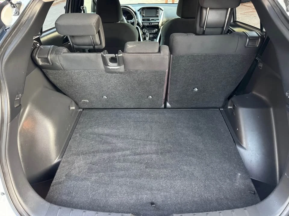 2020 Mitsubishi Eclipse Cross - Image 10 of 12