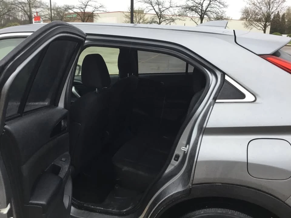 2020 Mitsubishi Eclipse Cross - Image 11 of 17