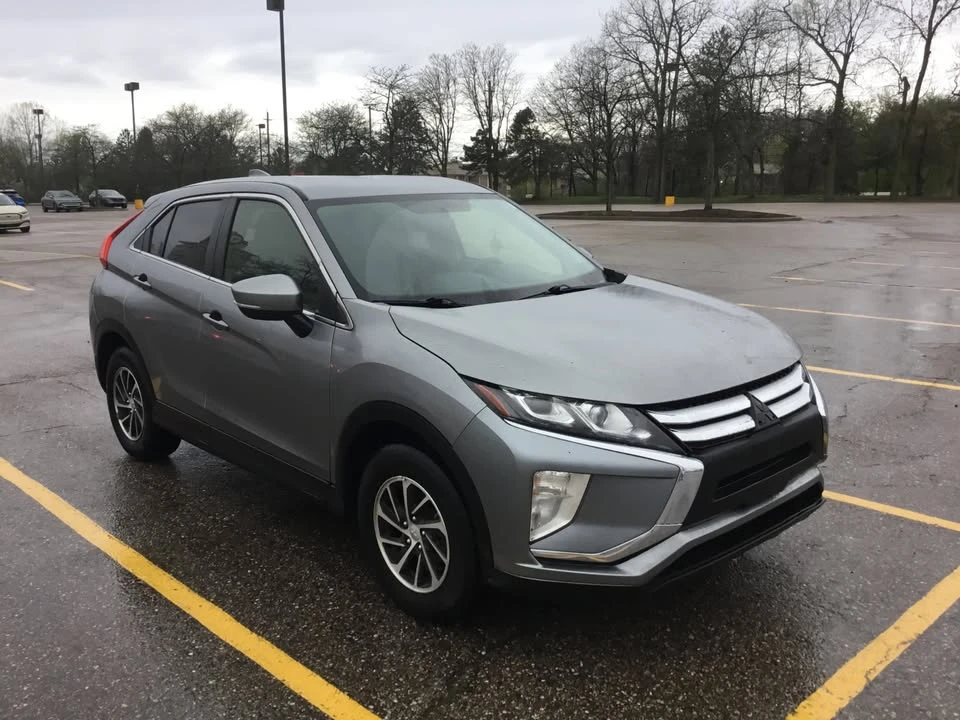2020 Mitsubishi Eclipse Cross - Image 3 of 17