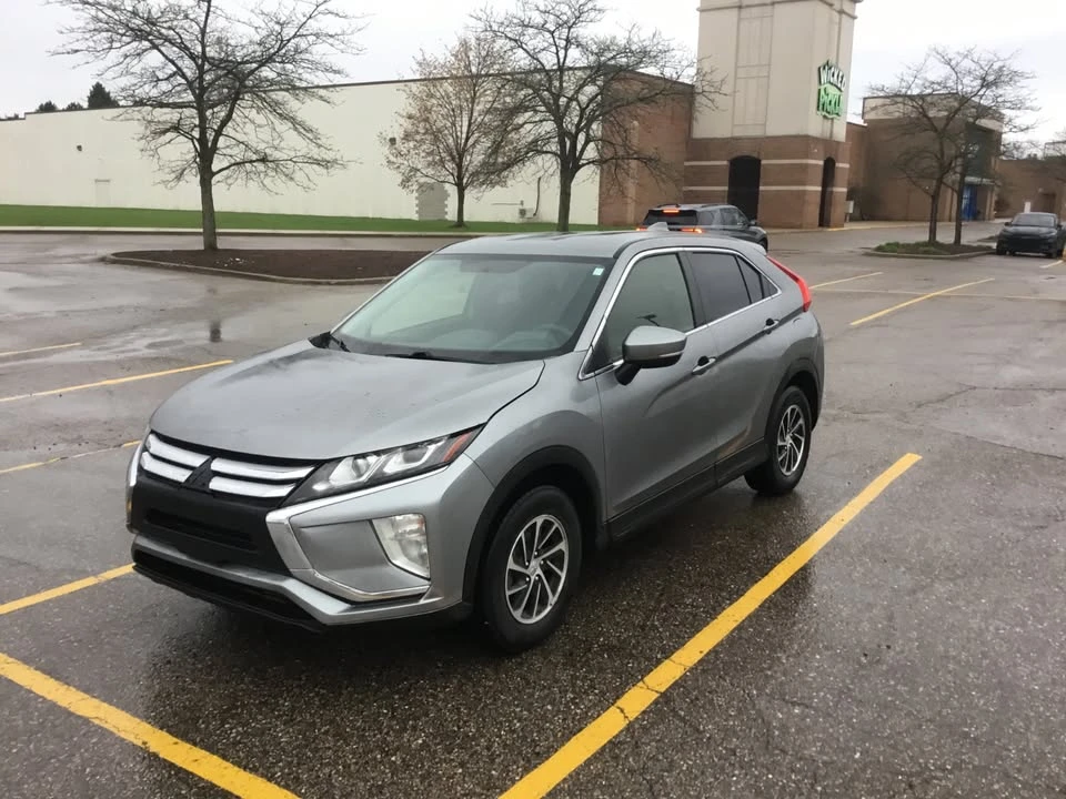2020 Mitsubishi Eclipse Cross - Image 2 of 17