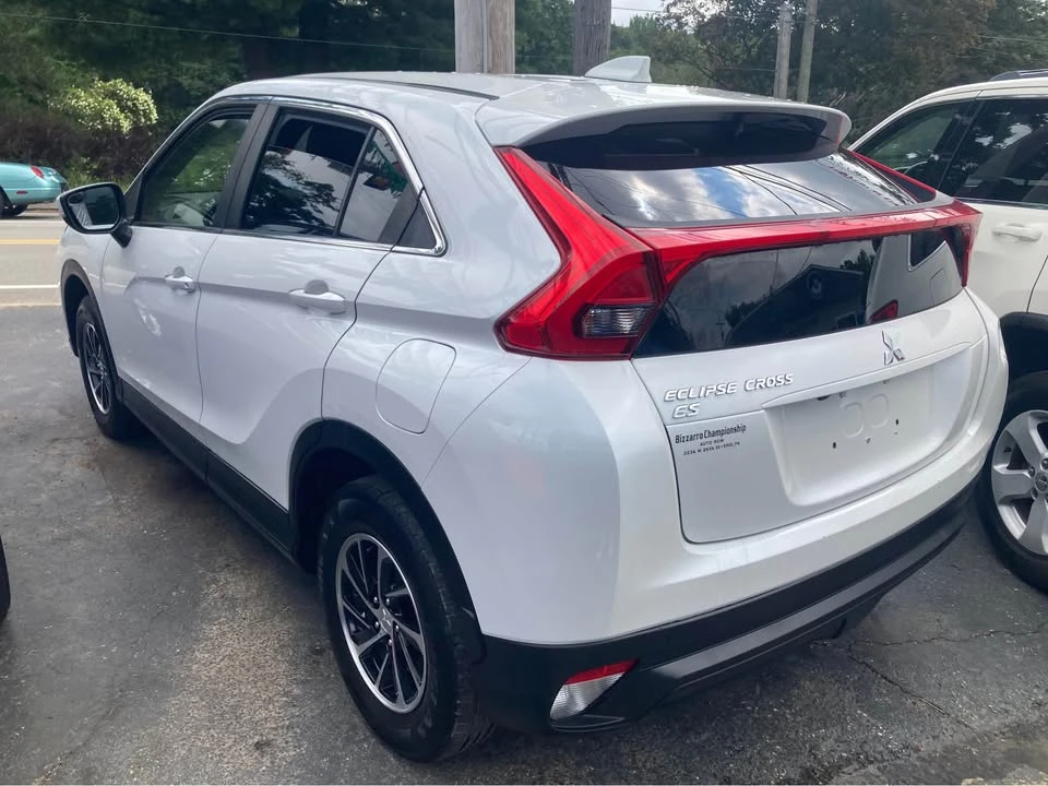 2020 Mitsubishi Eclipse Cross - Image 3 of 8