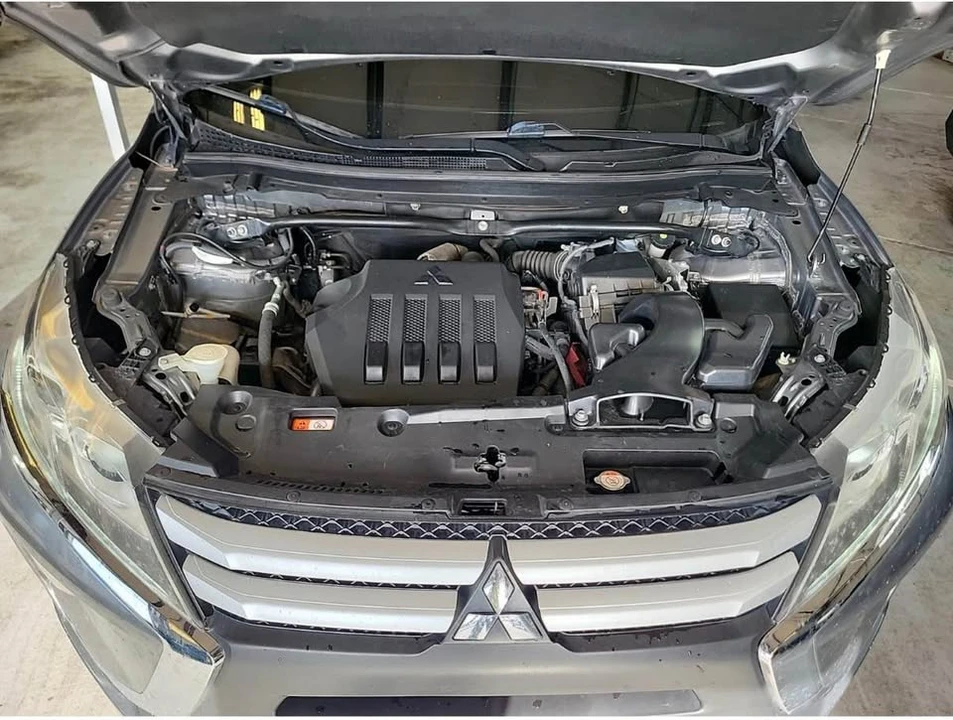 2020 Mitsubishi Eclipse Cross - Image 12 of 15
