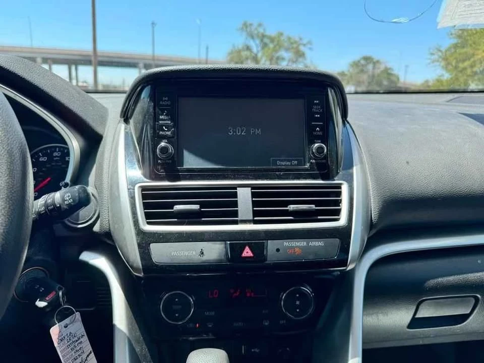 2020 Mitsubishi Eclipse Cross - Image 12 of 13