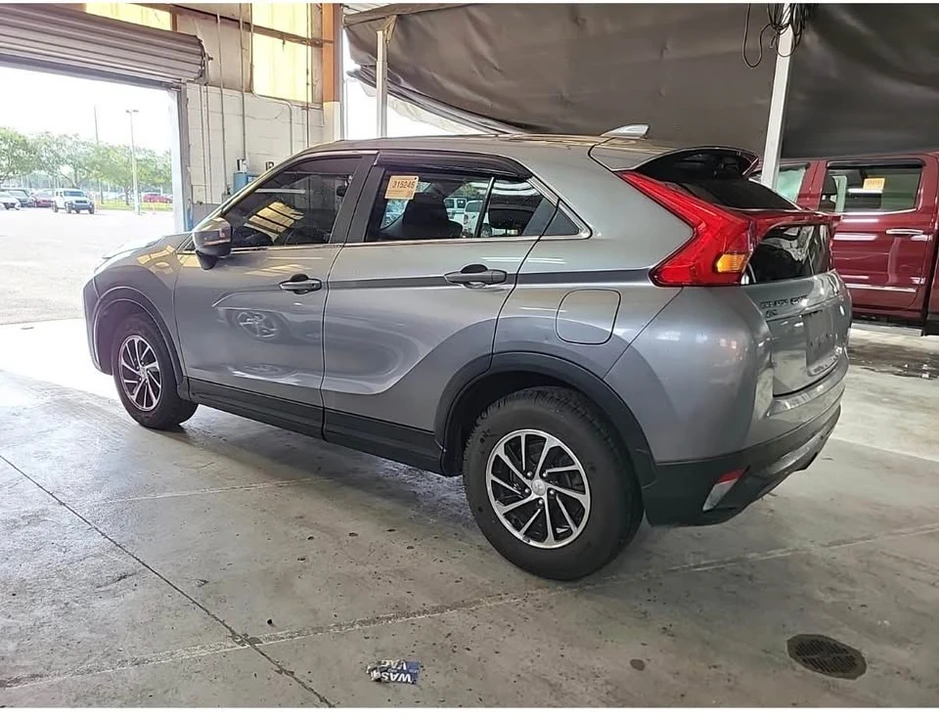 2020 Mitsubishi Eclipse Cross - Image 6 of 15