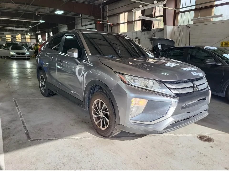 2020 Mitsubishi Eclipse Cross - Image 3 of 15