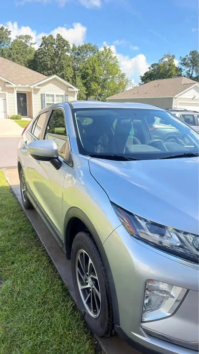 2020 Mitsubishi Eclipse Cross - Image 3 of 19
