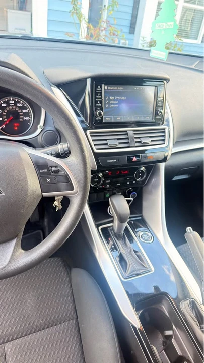 2020 Mitsubishi Eclipse Cross - Image 18 of 19