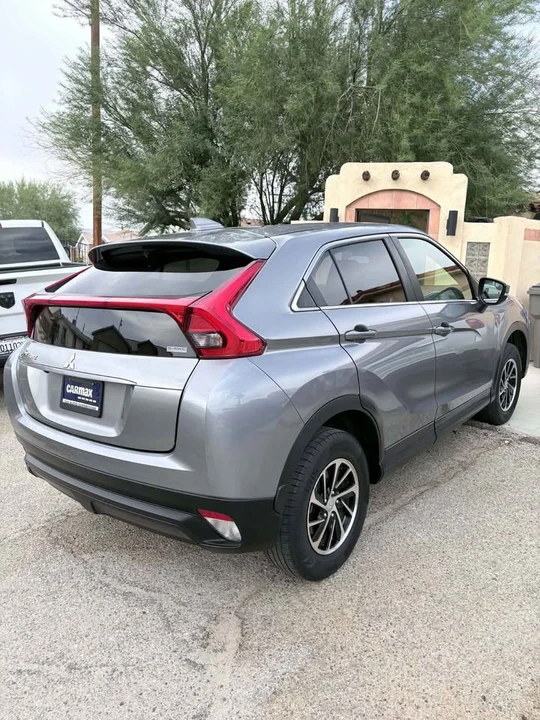 2020 Mitsubishi Eclipse Cross - Image 4 of 11