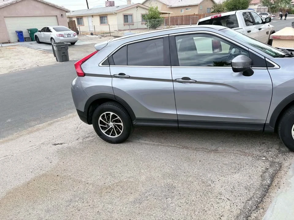 2020 Mitsubishi Eclipse Cross - Image 10 of 11