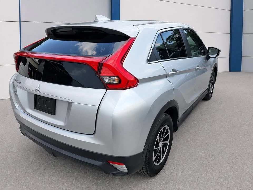 2020 Mitsubishi Eclipse Cross - Image 4 of 10