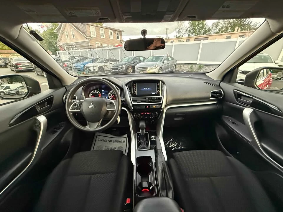 2020 Mitsubishi Eclipse Cross - Image 12 of 16