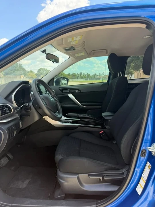 2020 Mitsubishi Eclipse Cross - Image 9 of 20