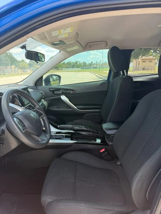 2020 Mitsubishi Eclipse Cross - Image 10 of 20