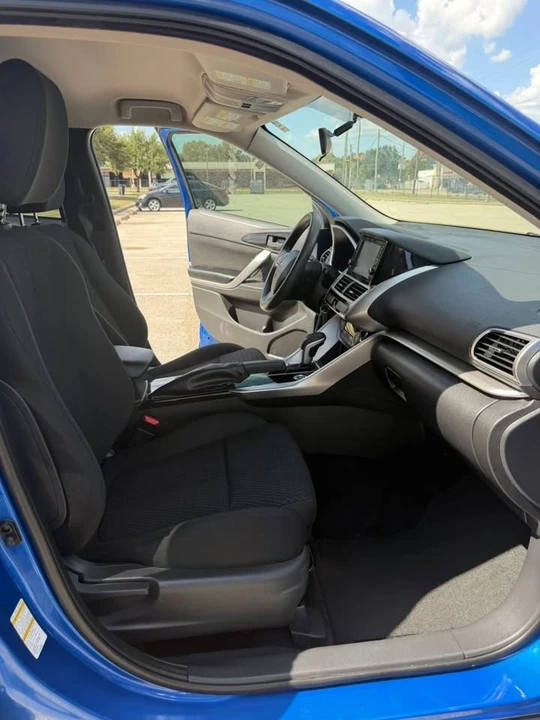 2020 Mitsubishi Eclipse Cross - Image 17 of 20