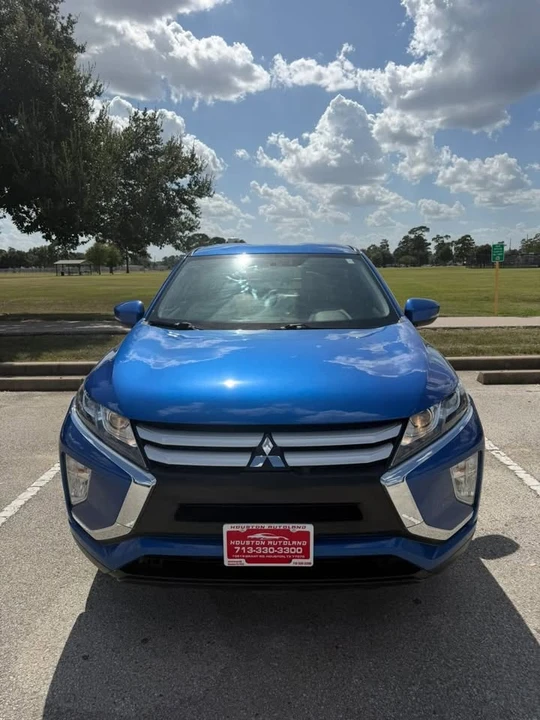 2020 Mitsubishi Eclipse Cross - Image 2 of 20