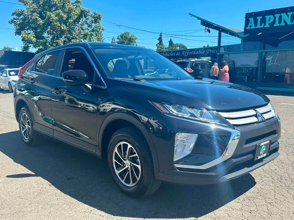 2020 Mitsubishi Eclipse Cross - Image 5 of 10