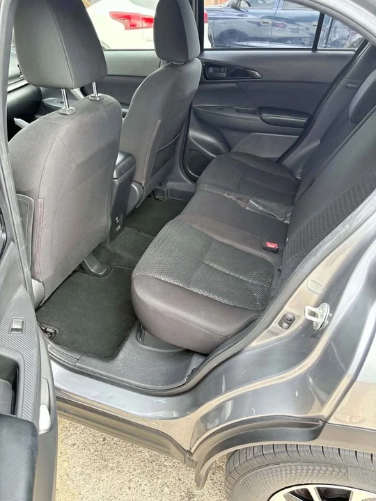 2020 Mitsubishi Eclipse Cross - Image 6 of 10