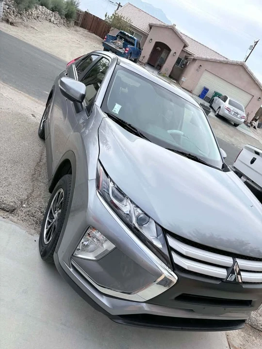 2020 Mitsubishi Eclipse Cross - Image 3 of 10