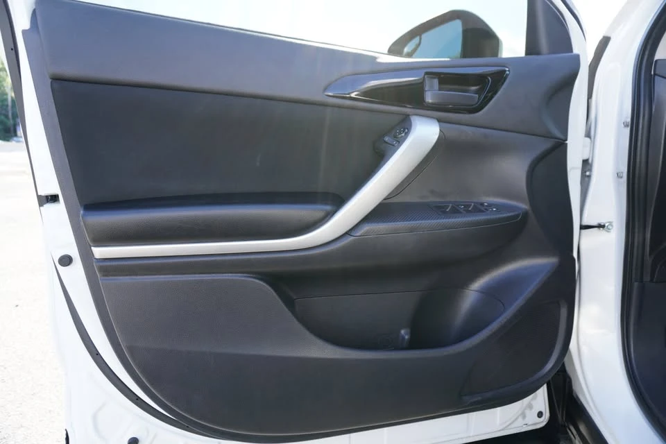 2020 Mitsubishi Eclipse Cross - Image 20 of 20
