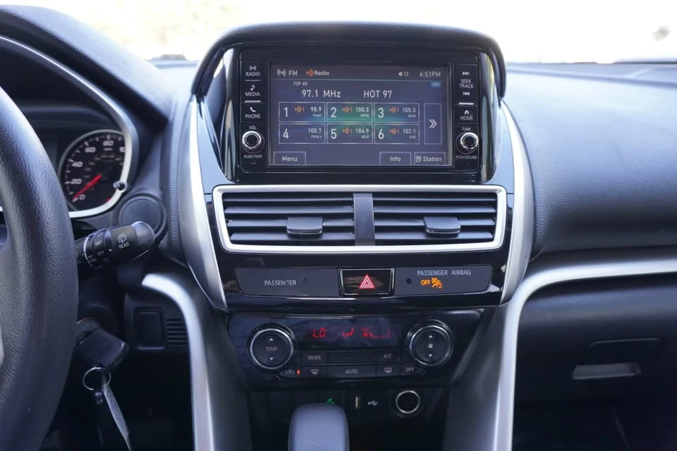 2020 Mitsubishi Eclipse Cross - Image 14 of 20