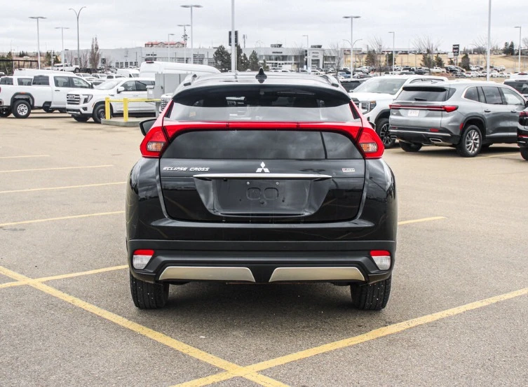 2020 Mitsubishi Eclipse Cross - Image 5 of 9