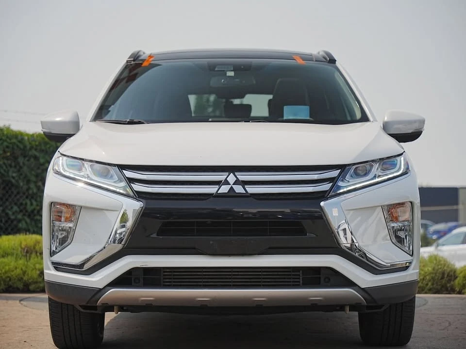 2020 Mitsubishi Eclipse Cross - Image 3 of 20