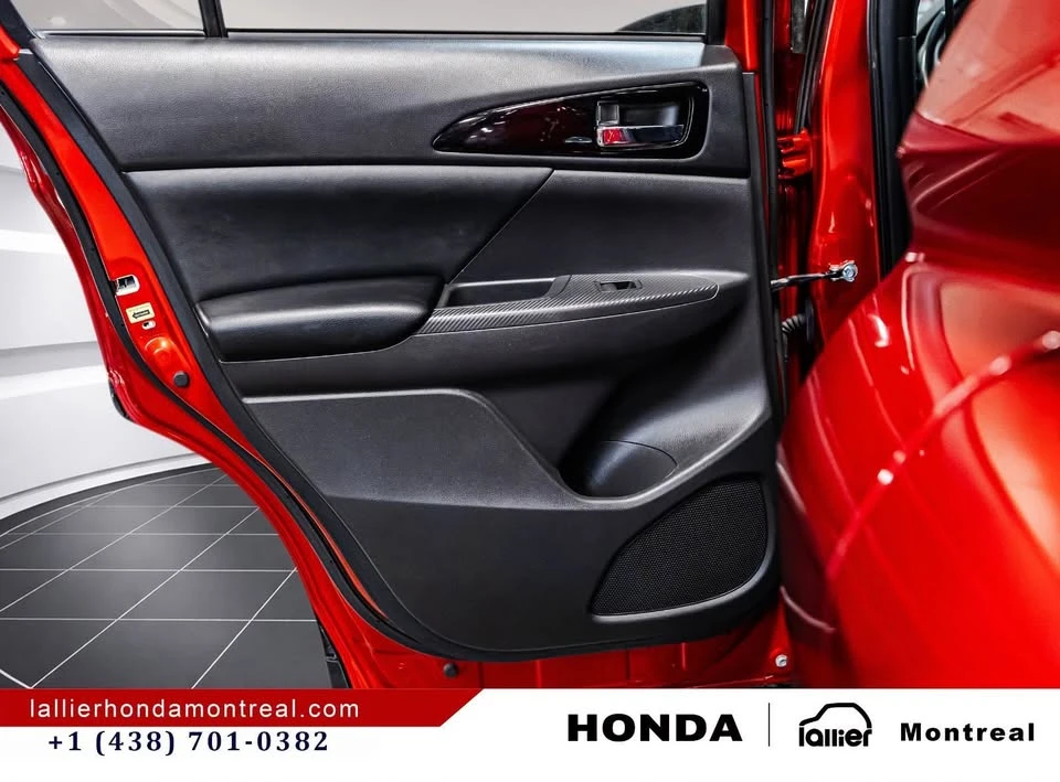 2020 Mitsubishi Eclipse Cross - Image 13 of 20