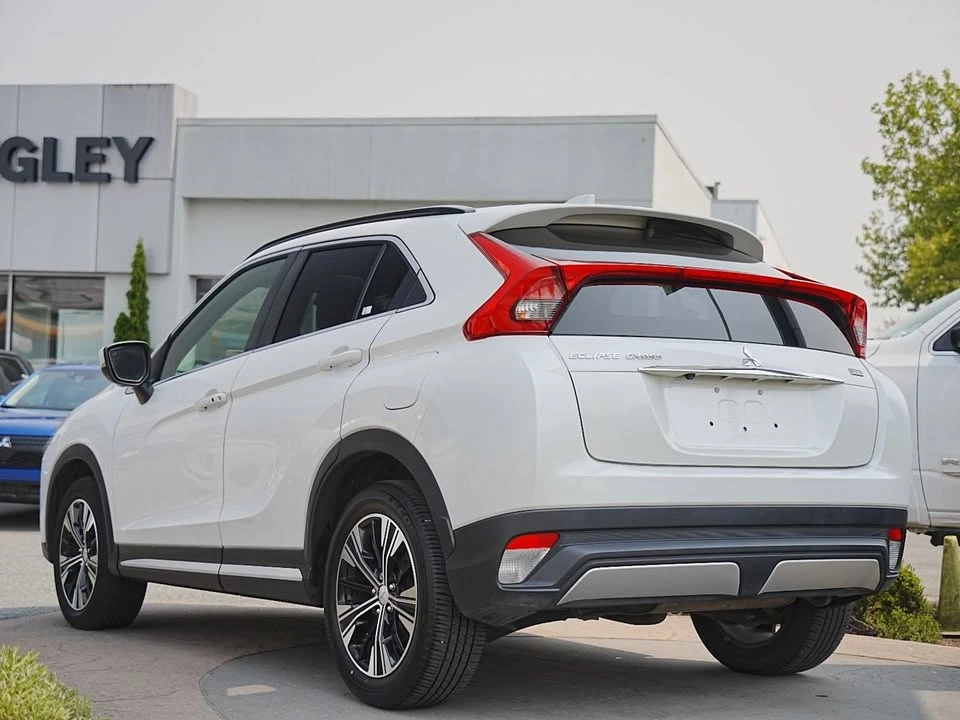 2020 Mitsubishi Eclipse Cross - Image 7 of 20