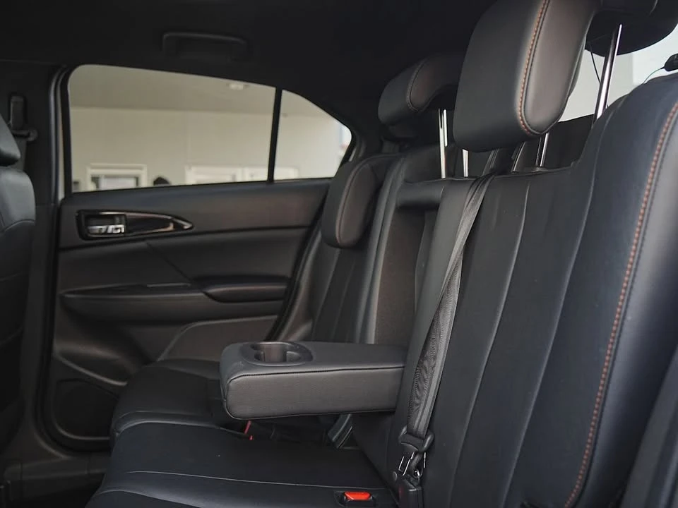 2020 Mitsubishi Eclipse Cross - Image 19 of 20