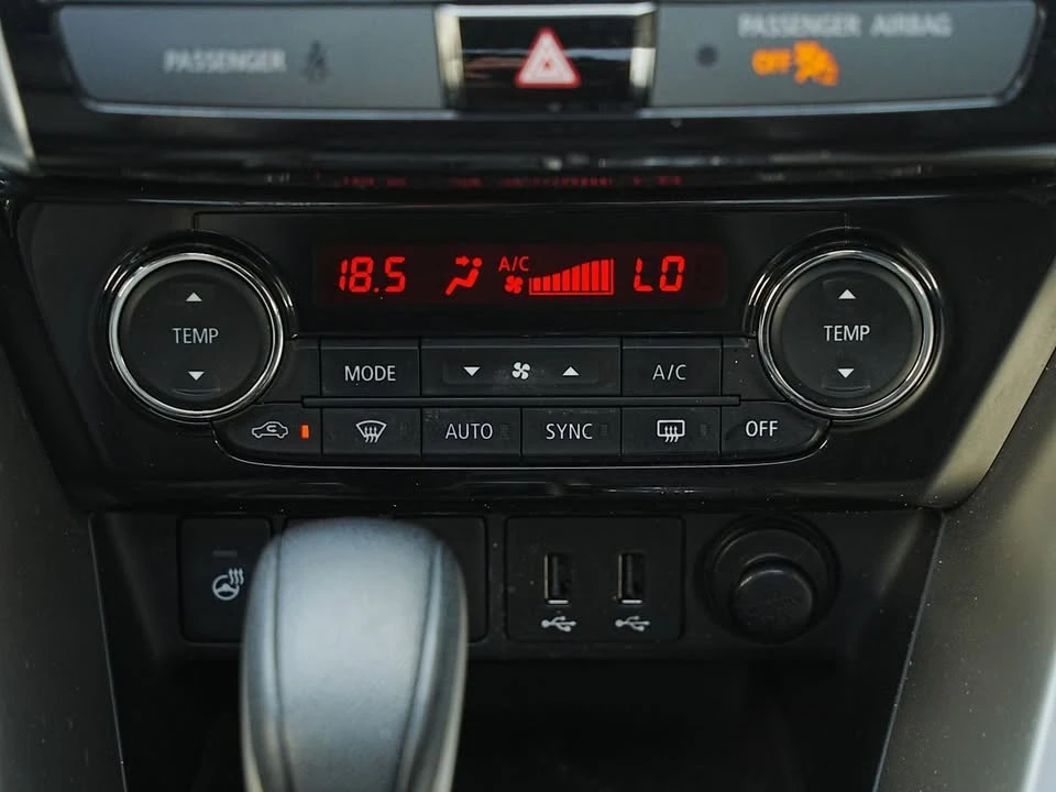 2020 Mitsubishi Eclipse Cross - Image 18 of 20