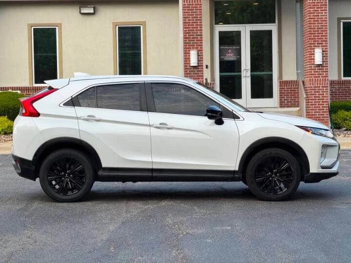 2020 Mitsubishi Eclipse Cross - Image 4 of 19