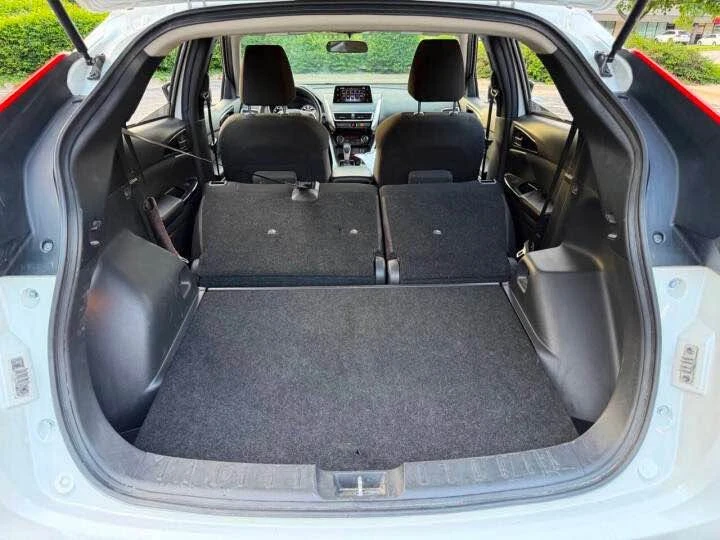 2020 Mitsubishi Eclipse Cross - Image 15 of 19