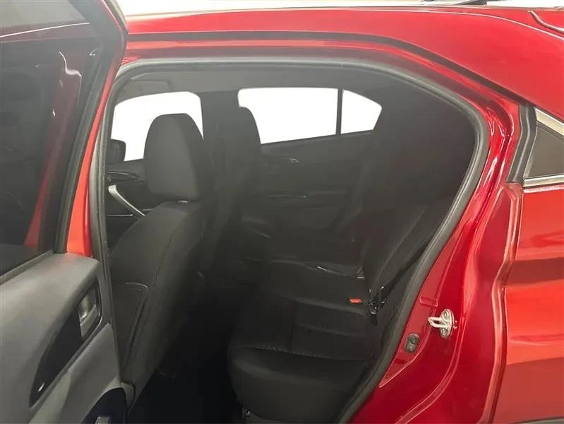 2020 Mitsubishi Eclipse Cross - Image 10 of 12