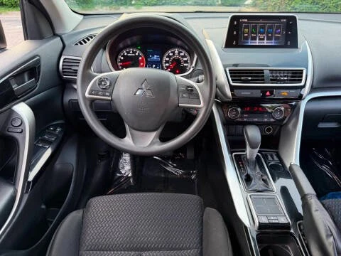 2020 Mitsubishi Eclipse Cross - Image 10 of 20