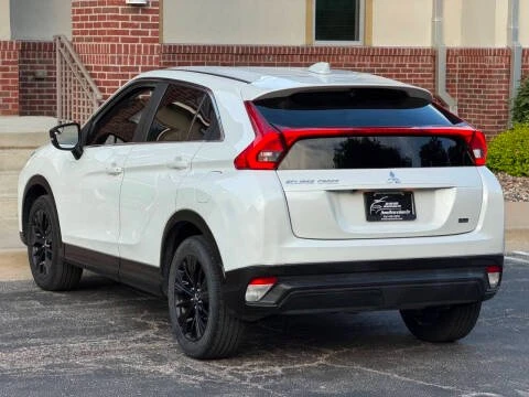 2020 Mitsubishi Eclipse Cross - Image 3 of 20