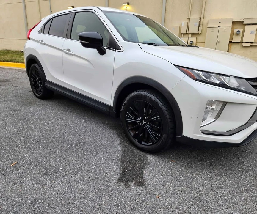 2020 Mitsubishi Eclipse Cross - Image 5 of 14