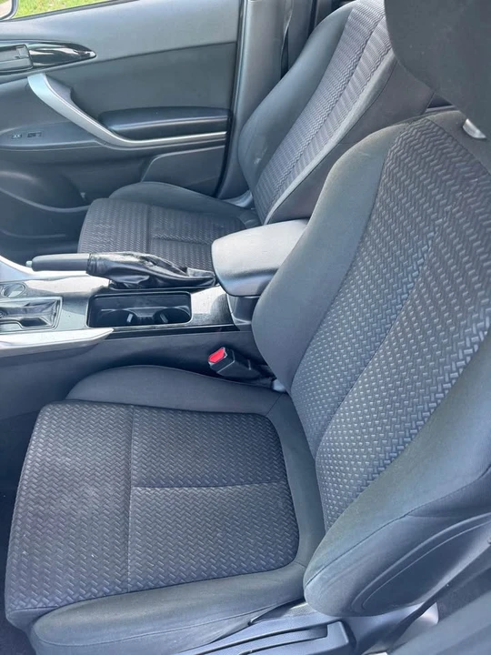 2020 Mitsubishi Eclipse Cross - Image 17 of 20