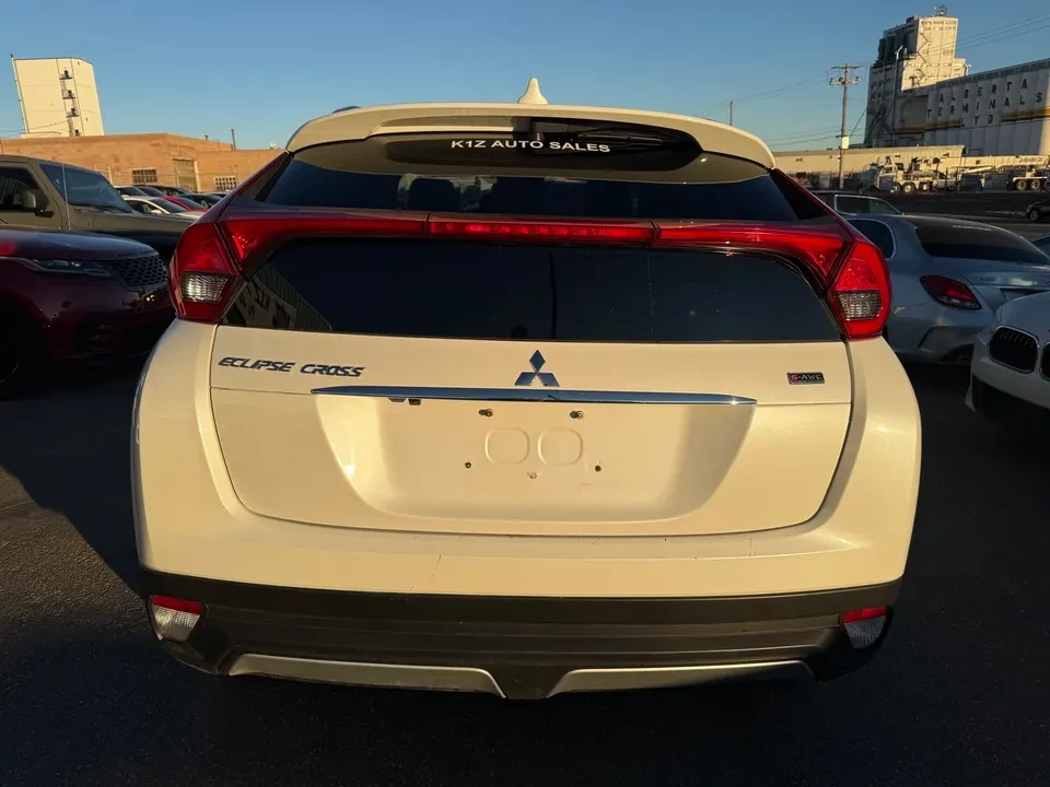 2020 Mitsubishi Eclipse Cross - Image 3 of 18