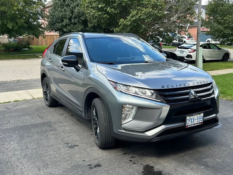 2020 Mitsubishi Eclipse Cross - Image 2 of 20