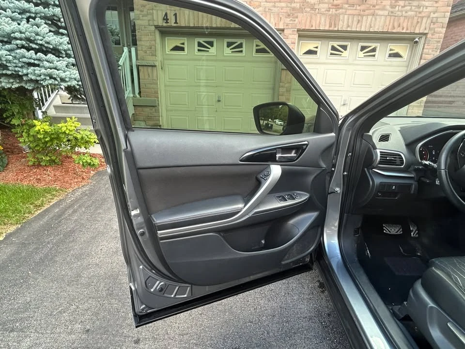 2020 Mitsubishi Eclipse Cross - Image 7 of 20