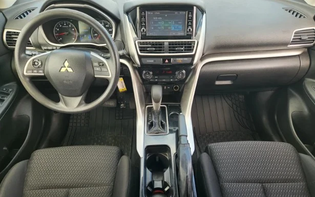 2020 Mitsubishi Eclipse Cross - Image 10 of 12